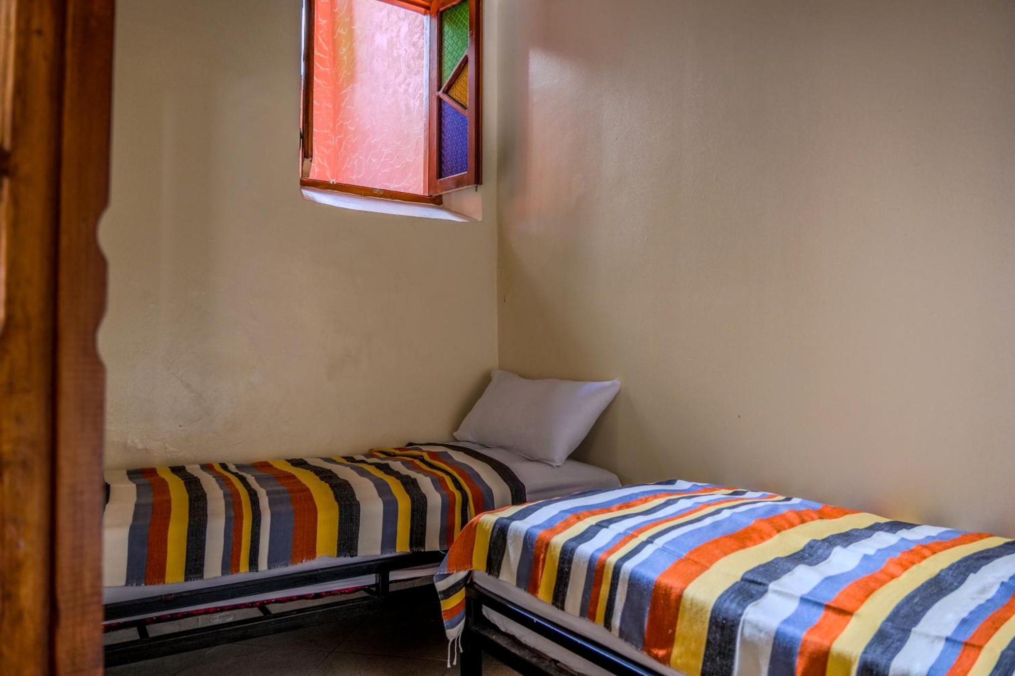 Yakout Hostel Tangier Exterior photo