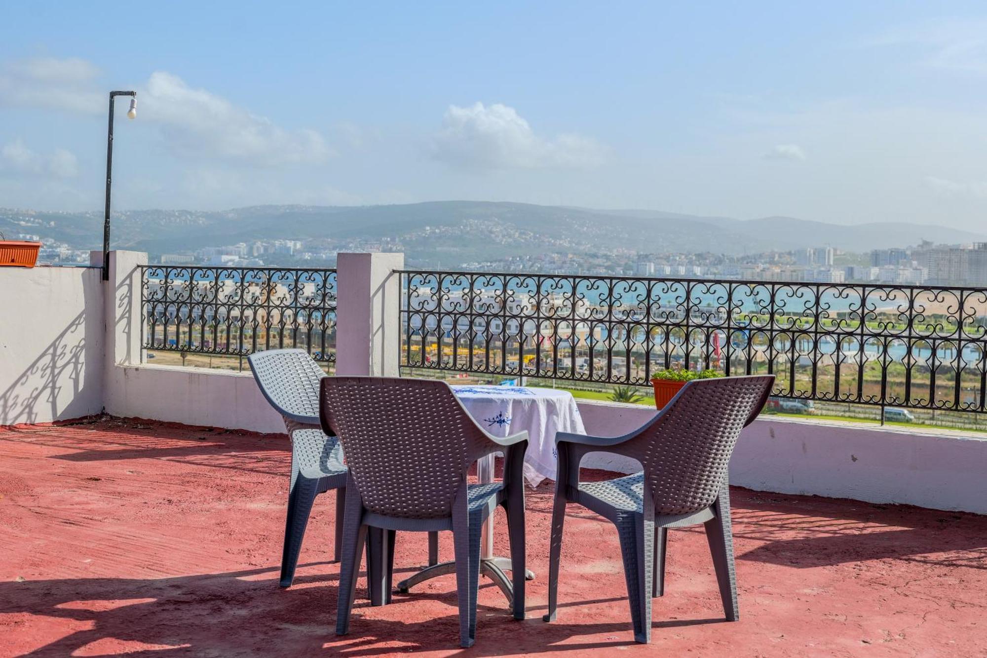 Yakout Hostel Tangier Exterior photo