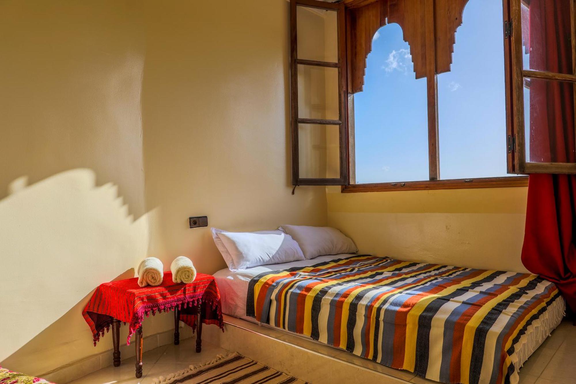 Yakout Hostel Tangier Exterior photo