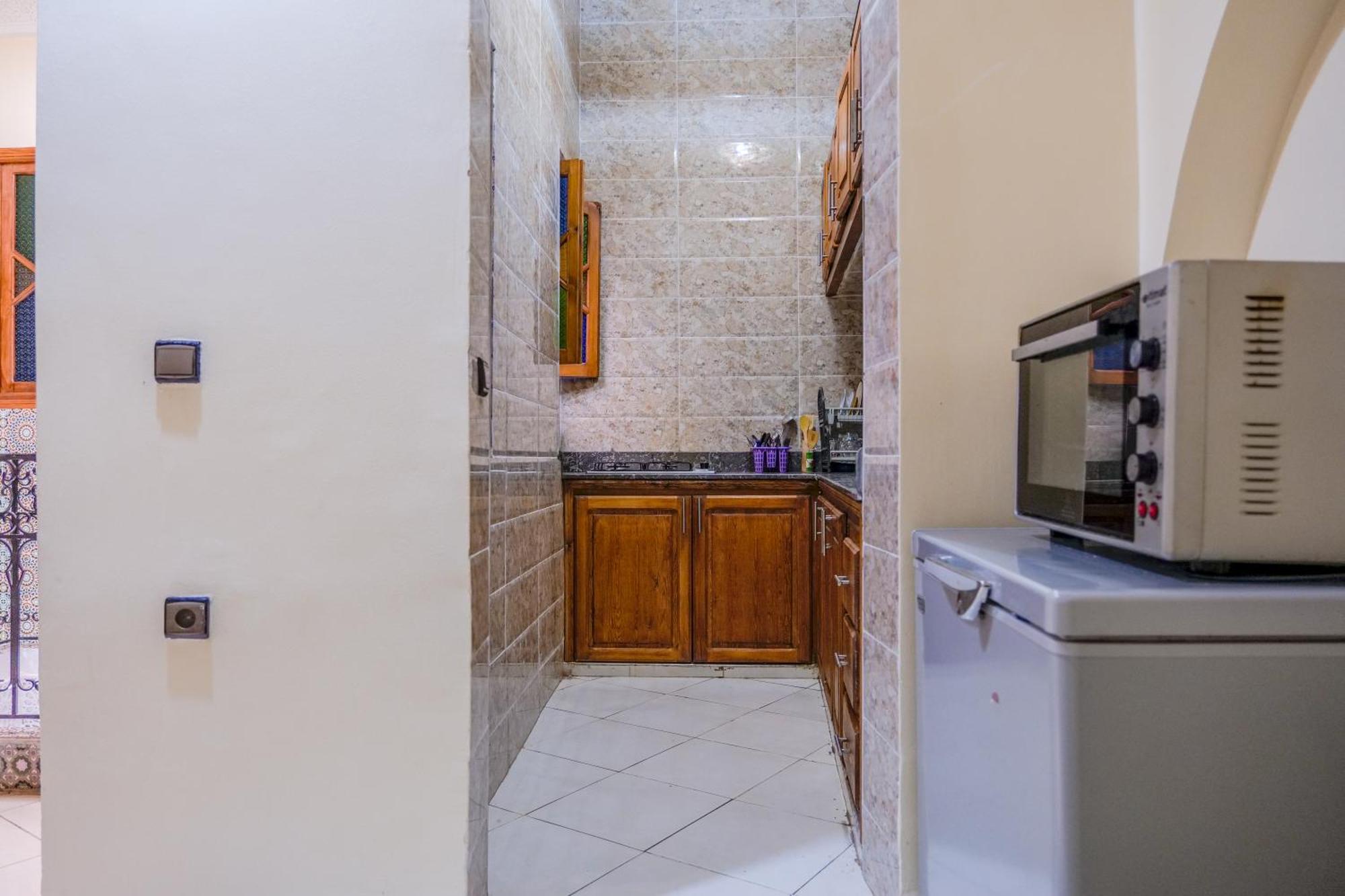 Yakout Hostel Tangier Exterior photo